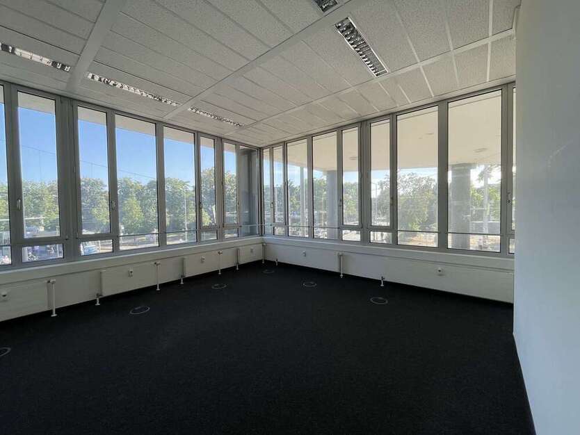 erweiterbare Bürofläche mit 165m² in Top-Lage in Gohlis! 4 zimmer