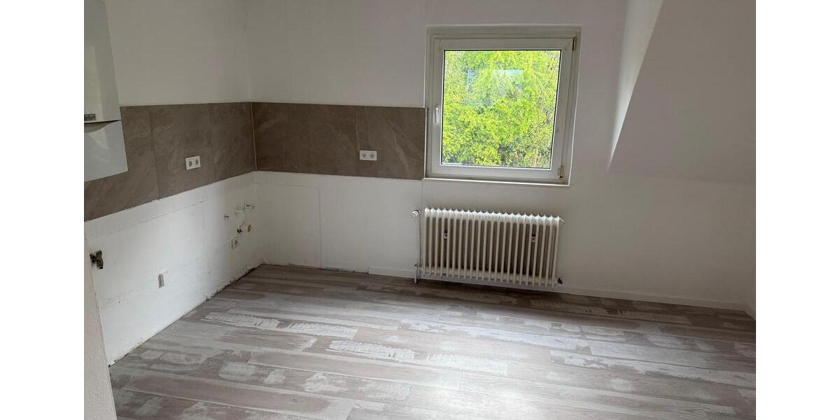 Dachgeschoßwohnung Dortmund Bövinghausen - 4.5 Zimmer, 97 m&sup2;, 930&euro; | Angebot:26617947