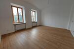 Erdgeschoßwohnung Straubing - 4 Zimmer, 137 m&sup2;, 1.050&euro; | Angebot:26007881