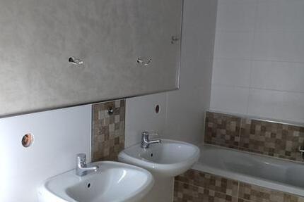 Wohnung Geyer - 3 Zimmer, 93 m&sup2;, 520&euro; | Angebot:25125734