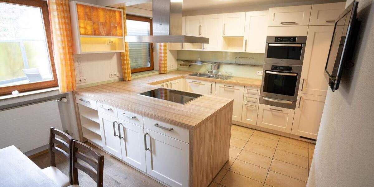 Terrassenwohnung Tuttlingen - 5 Zimmer, 170 m&sup2;, 1.600&euro; | Angebot:26500022