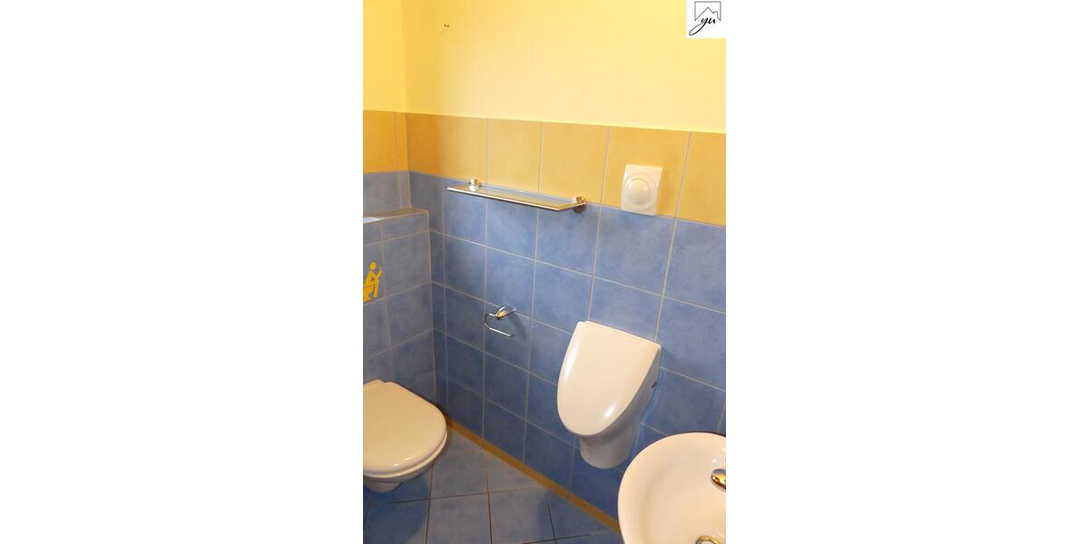 Einfamilienhaus Südbrookmerland - 8 Zimmer, 220 m&sup2;, 1.600&euro; | Angebot:25971905