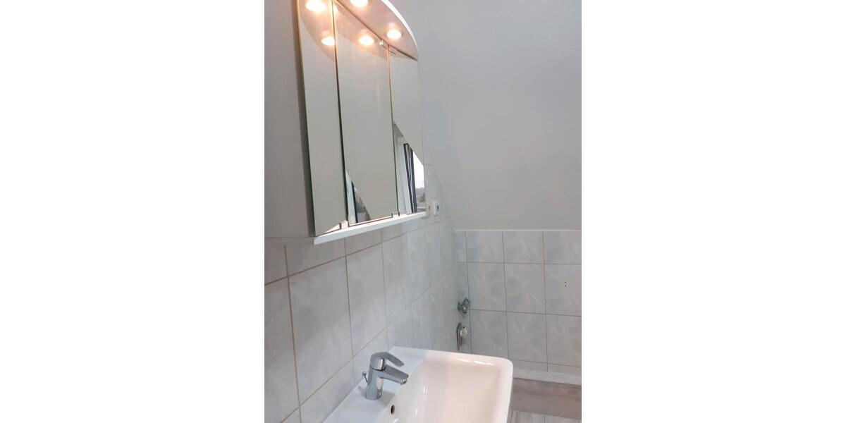 Dachgeschoßwohnung Pegau - 2 Zimmer, 57 m&sup2;, 650&euro; | Angebot:26624274