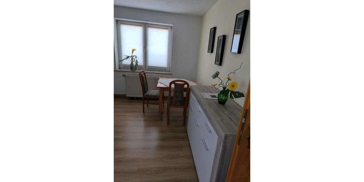 Dachgeschoßwohnung Gotha - 2 Zimmer, 55 m&sup2;, 450&euro; | Angebot:25956357