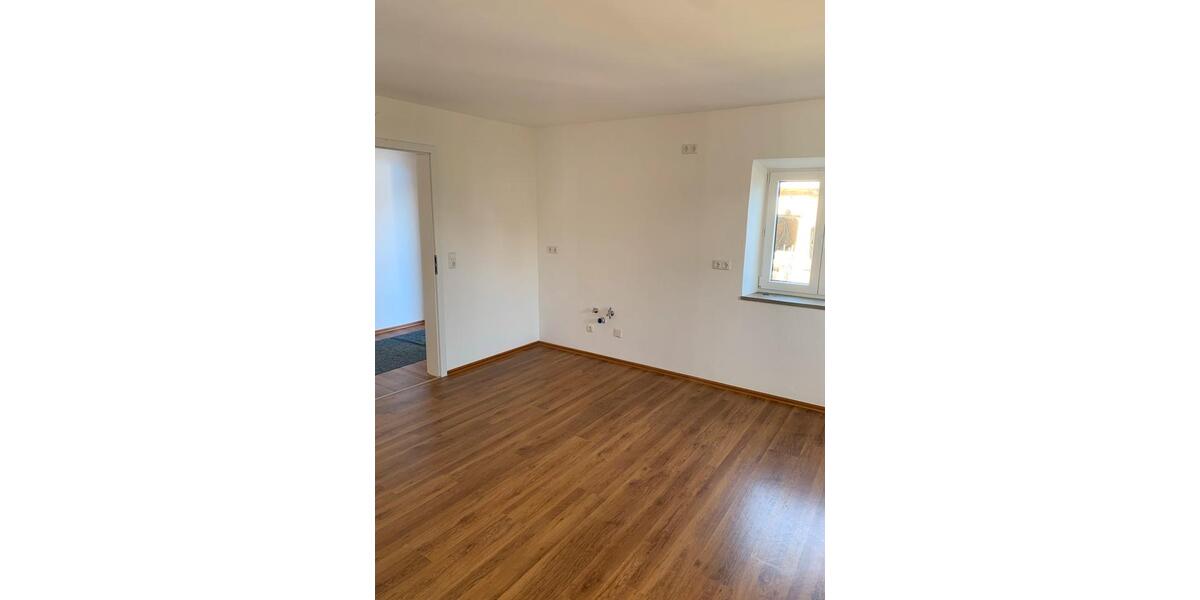 Erdgeschoßwohnung Bad Aibling - 2 Zimmer, 75 m&sup2;, 1.200&euro; | Angebot:27540104