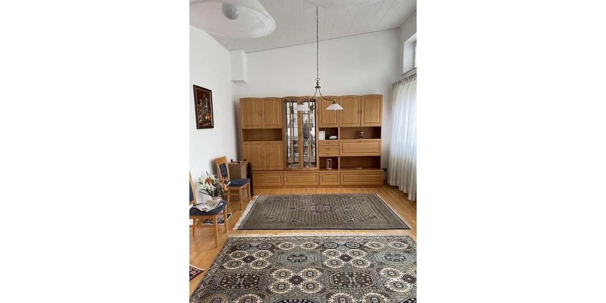 Dachgeschoßwohnung Bad Dürrheim - 2 Zimmer, 78 m&sup2;, 975&euro; | Angebot:26528700