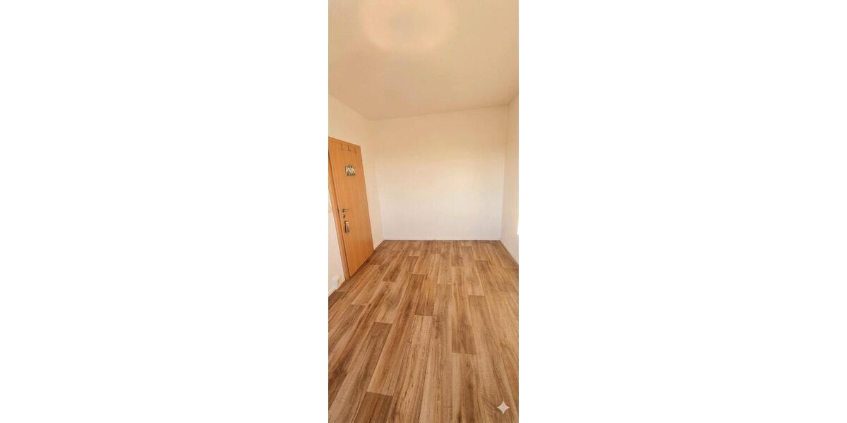Etagenwohnung Zerbst (Anhalt) - 3 Zimmer, 71 m&sup2;, 485&euro; | Angebot:26492750