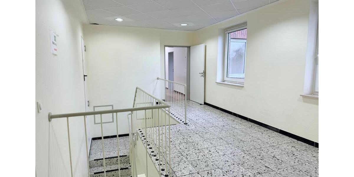 Gewerbeobjekt Papenburg - 1.800&euro; | Angebot:24541660