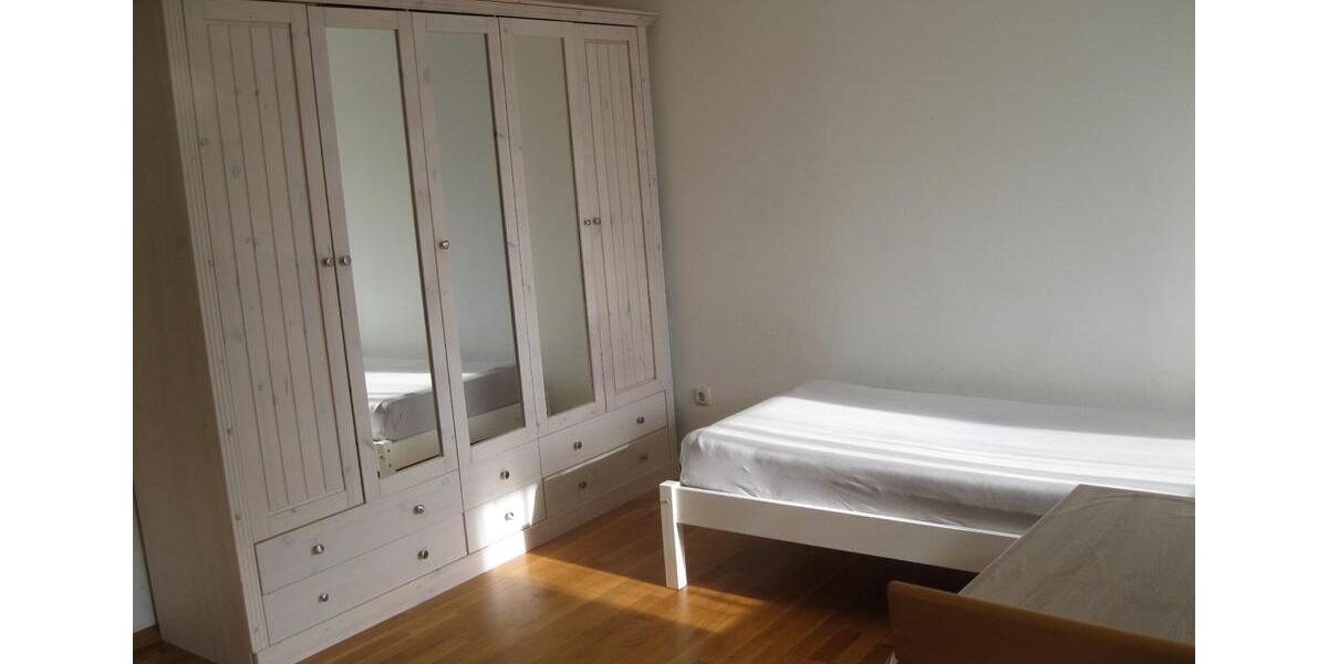 Wohnen auf Zeit Garching bei München - 1 Zimmer, 16 m&sup2;, 650&euro; | Angebot:24746586