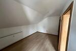 Dachgeschoßwohnung Bad Wildungen - 5 Zimmer, 110 m&sup2;, 800&euro; | Angebot:26619440