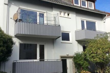 Schicke 2-Zimmer-Wohnung in top Lage mit Balkon zimmer