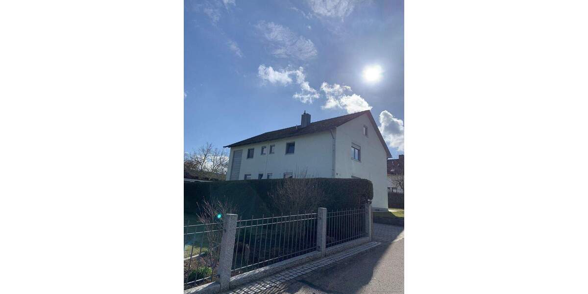 Etagenwohnung Denkendorf - 4 Zimmer, 103 m&sup2;, 950&euro; | Angebot:24780713