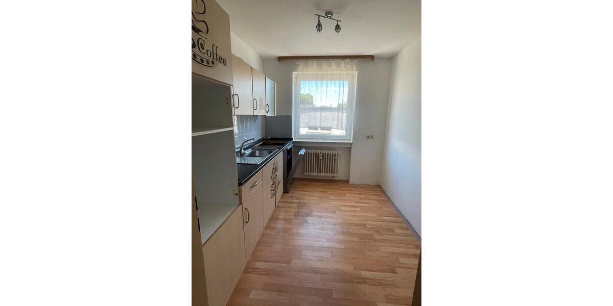 Etagenwohnung Amberg - 3 Zimmer, 72 m&sup2;, 700&euro; | Angebot:26600564