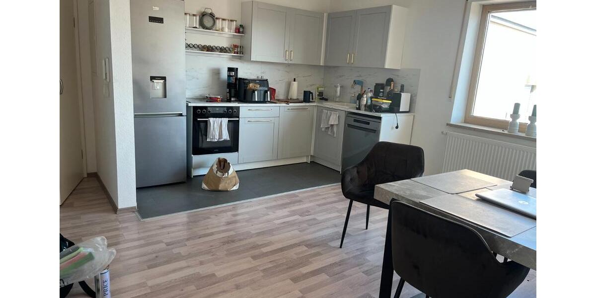 Etagenwohnung Bergrheinfeld - 3 Zimmer, 90 m&sup2;, 650&euro; | Angebot:26267670