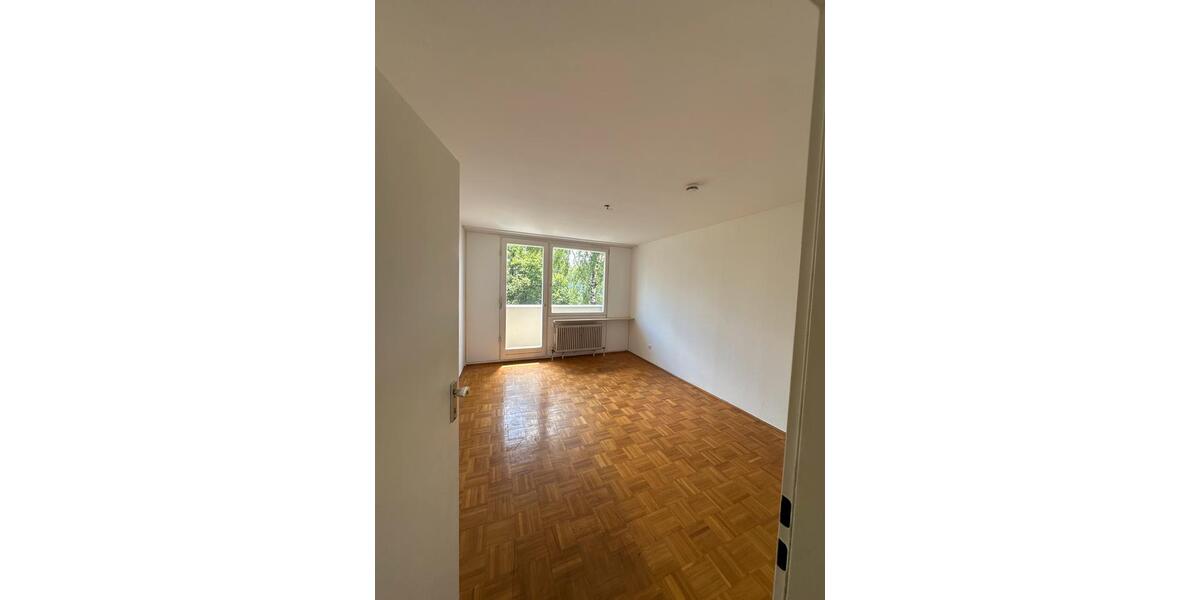 Etagenwohnung Haar - 3.5 Zimmer, 100 m&sup2;, 1.565&euro; | Angebot:25082617