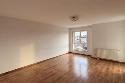 Wohnung Walldürn - 3 Zimmer, 80 m&sup2;, 600&euro; | Angebot:26721032