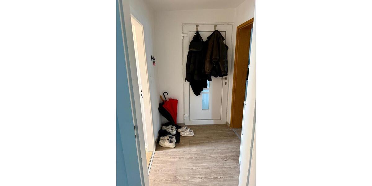 Dachgeschoßwohnung Kempten (Allgäu) - 3.5 Zimmer, 69 m&sup2;, 900&euro; | Angebot:26013041