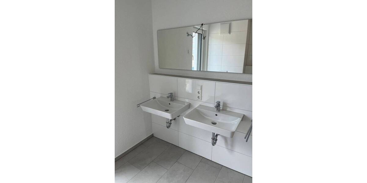 Reihenmittelhaus Bad Säckingen - 5 Zimmer, 150 m&sup2;, 2.300&euro; | Angebot:25706510