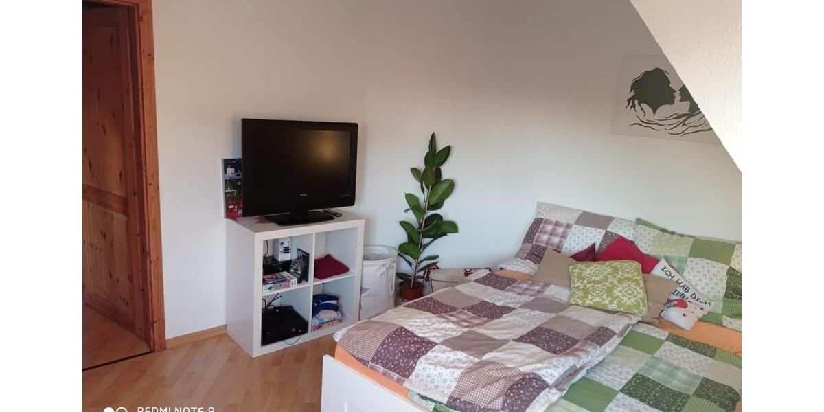 Dachgeschoßwohnung Dessau-Roßlau Roßlau - 2 Zimmer, 50 m&sup2;, 300&euro; | Angebot:26003358