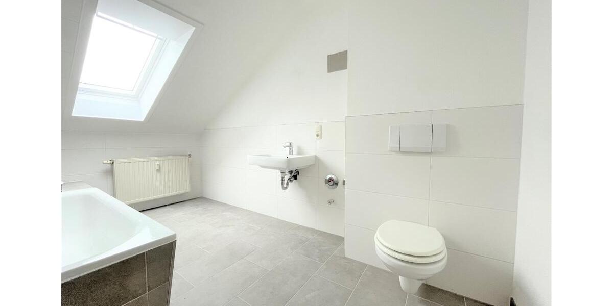 Dachgeschoßwohnung Wittichenau - 3 Zimmer, 87 m&sup2;, 599&euro; | Angebot:24707277