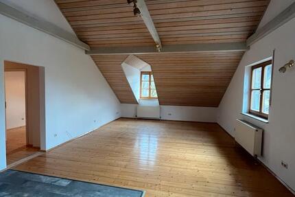 Wohnung Vilshofen an der Donau - 3 Zimmer, 82 m&sup2;, 738&euro; | Angebot:25524337