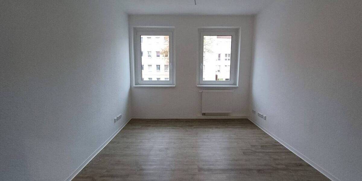 Etagenwohnung Merseburg Kötzschen - 2 Zimmer, 56 m&sup2;, 350&euro; | Angebot:25694731