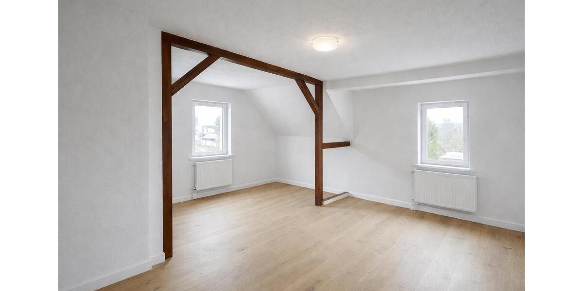 Doppelhaushälfte Eschwege - 4 Zimmer, 118 m&sup2;, 1.300&euro; | Angebot:26289949