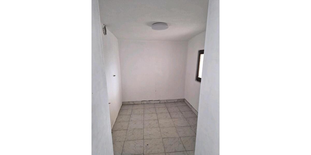 Etagenwohnung Riegelsberg - 3 Zimmer, 85 m&sup2;, 800&euro; | Angebot:26227426