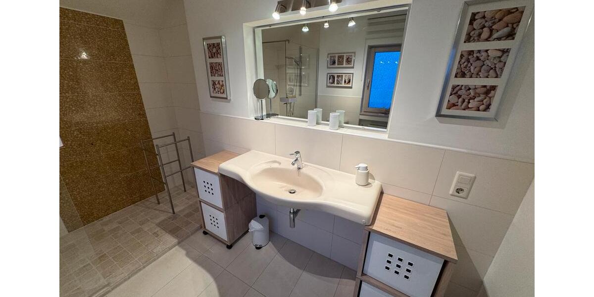 Dachgeschoßwohnung Linz am Rhein - 2 Zimmer, 45 m&sup2;, 980&euro; | Angebot:26049474