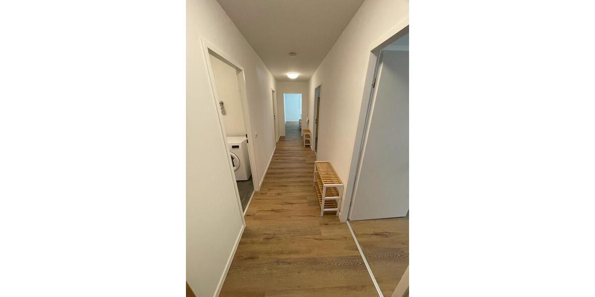 Etagenwohnung Deggendorf - 4 Zimmer, 87 m&sup2;, 1.000&euro; | Angebot:26056574