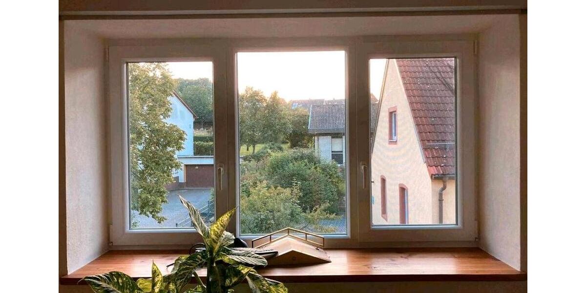 Etagenwohnung Höringen - 3 Zimmer, 105 m&sup2;, 850&euro; | Angebot:25973235