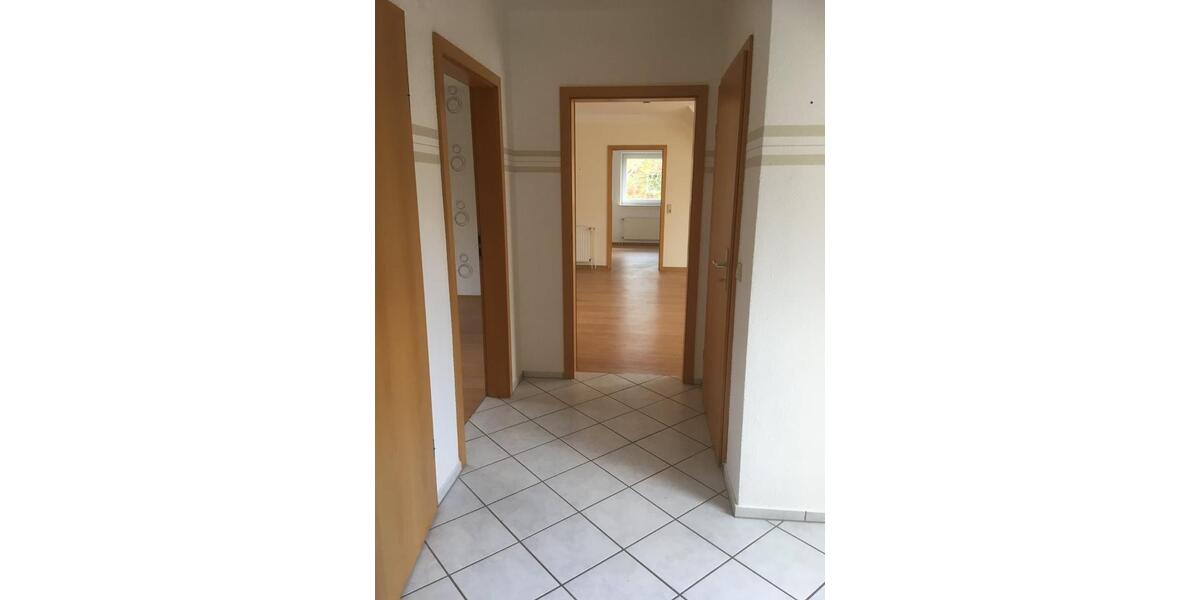 Dachgeschoßwohnung Hemmoor - 3 Zimmer, 75 m&sup2;, 690&euro; | Angebot:24611059