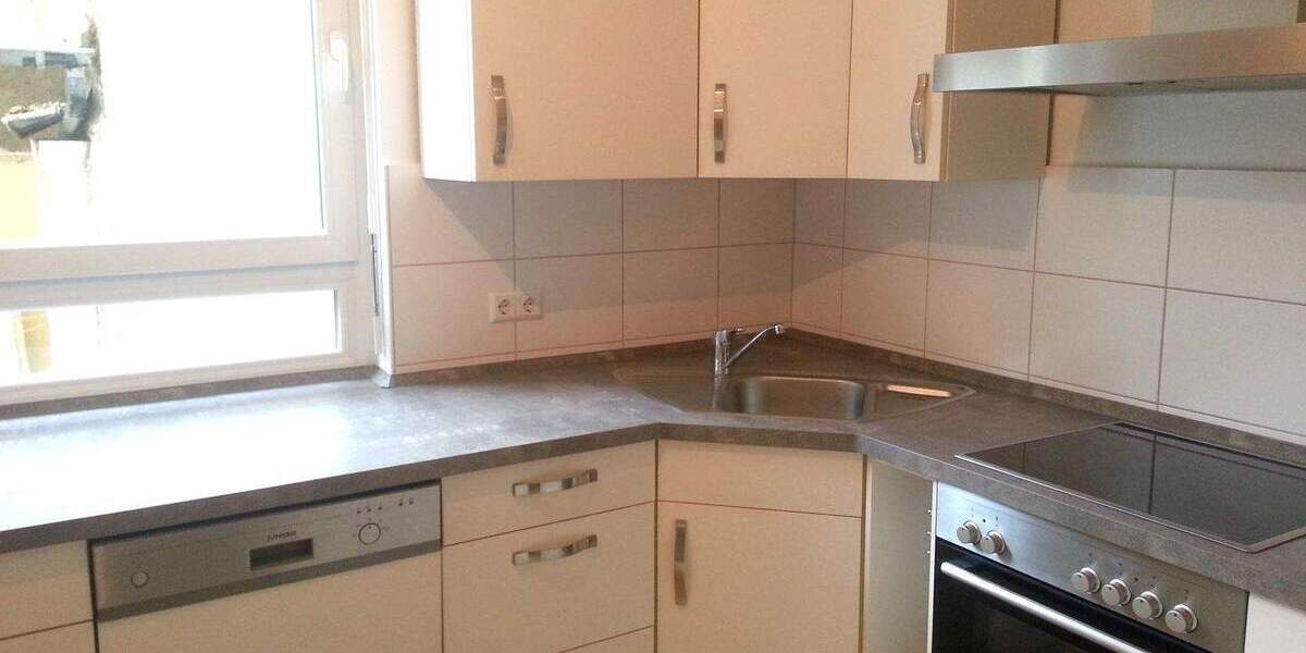 Attraktive Wohnung inmitten Cochems Altstadt, inklusive Kücheneinrichtung. 2 zimmer