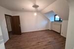 Dachgeschoßwohnung Oberviechtach - 5 Zimmer, 125 m&sup2;, 1.000&euro; | Angebot:26606063