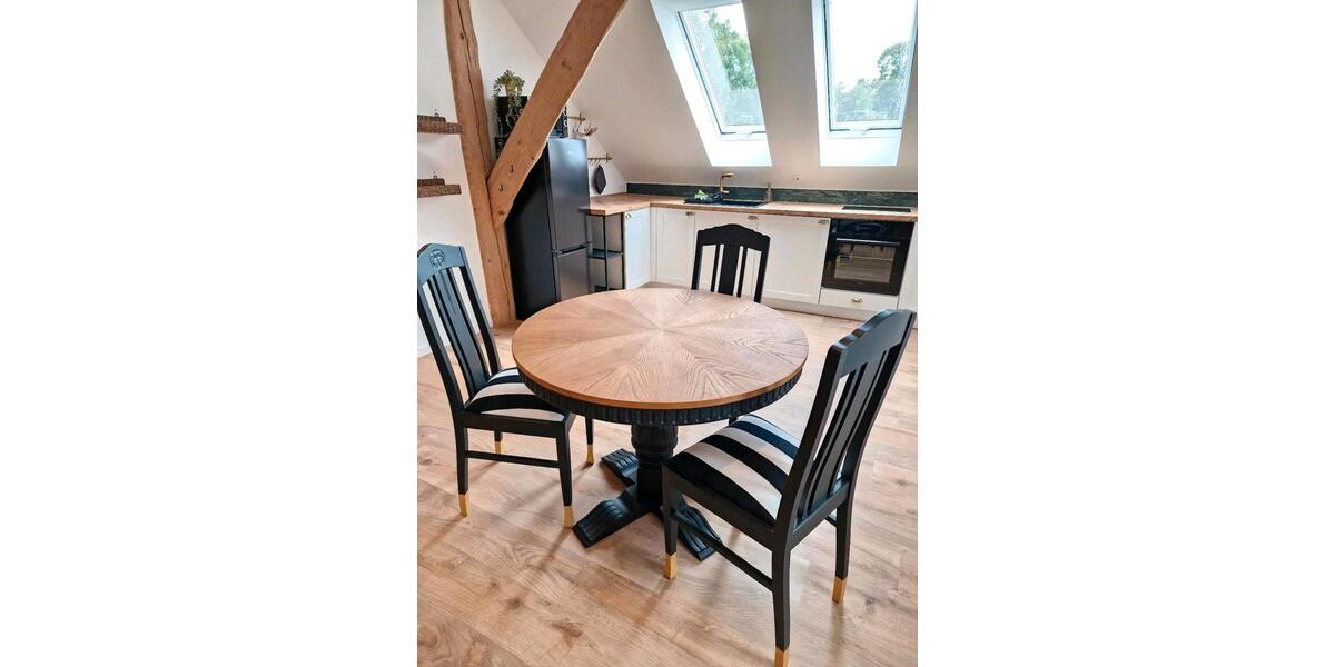 Dachgeschoßwohnung Schortens - 2 Zimmer, 65 m&sup2;, 700&euro; | Angebot:25926985