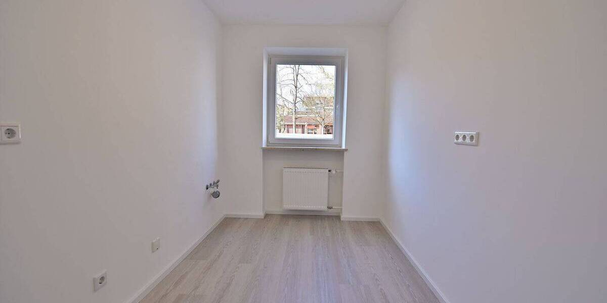 Etagenwohnung Zirndorf - 3 Zimmer, 77 m&sup2;, 790&euro; | Angebot:26037623