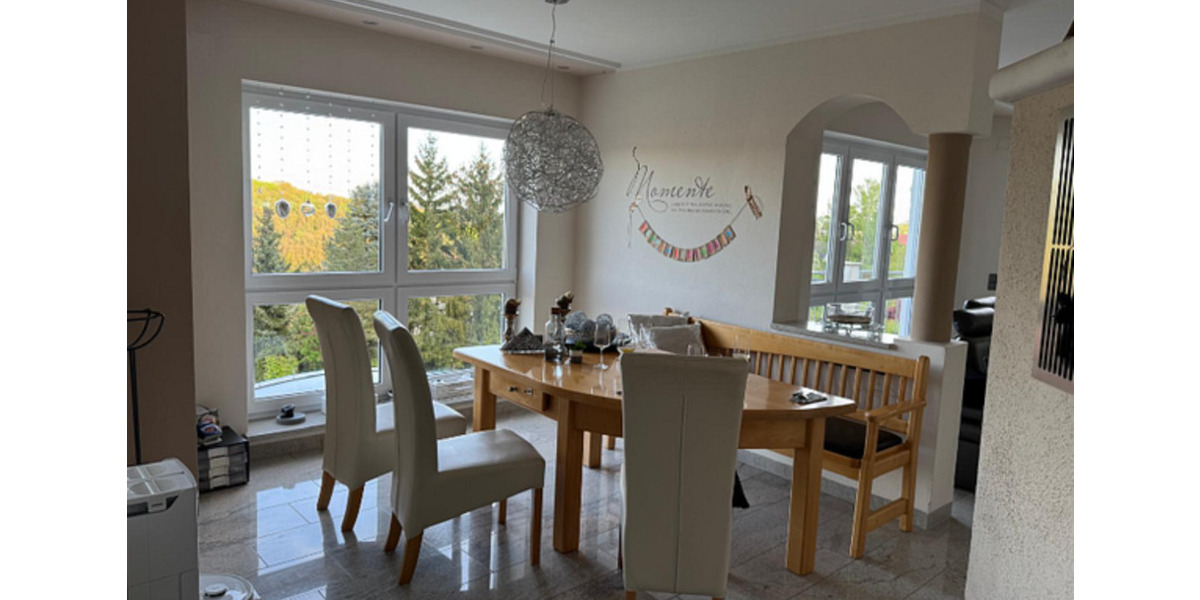 Etagenwohnung Amberg - 5 Zimmer, 205 m&sup2;, 1.850&euro; | Angebot:25306475