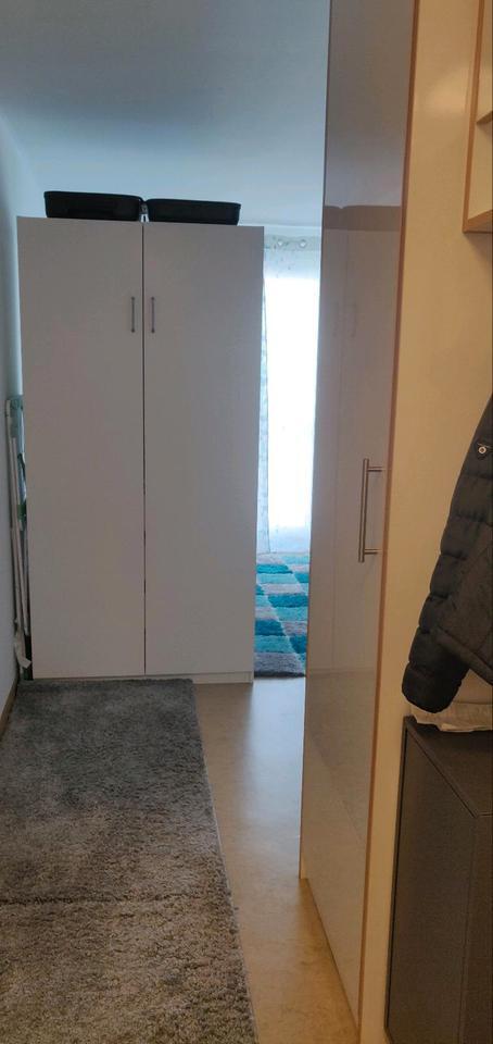 Teilmöblierte 1 Zimmer Wohnung zur Untermiete