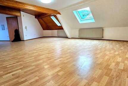 Wohnung Landstuhl - 4 Zimmer, 120 m&sup2;, 890&euro; | Angebot:24787525