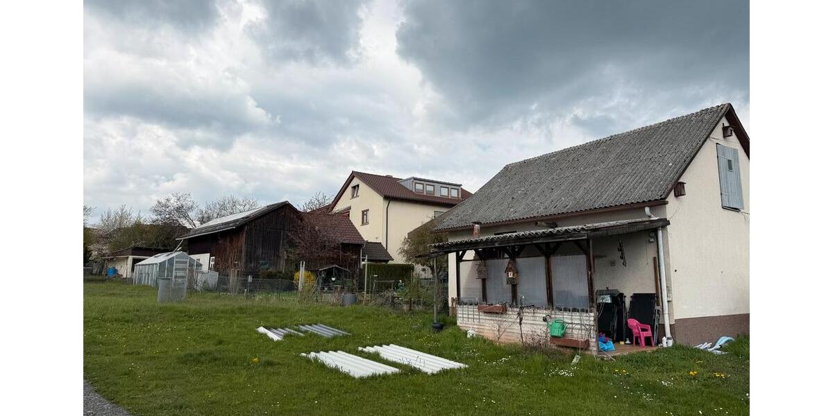 Mehrfamilienhaus, Wohnhaus Coburg - 5 Zimmer, 160 m&sup2;, 1.500&euro; | Angebot:26205855