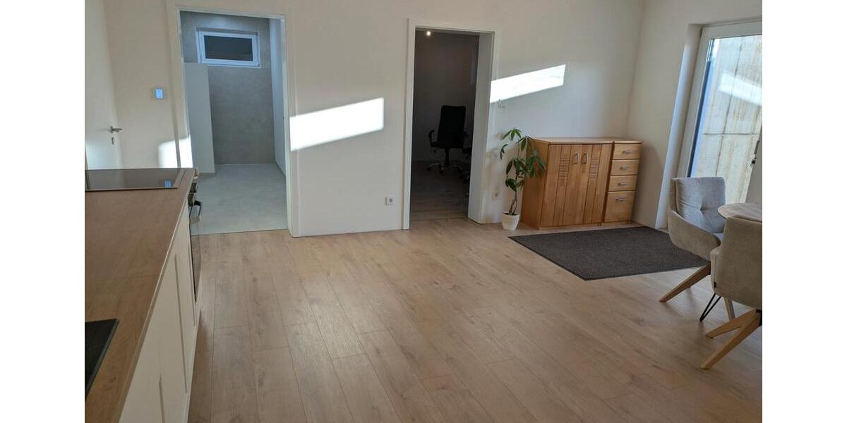 Etagenwohnung Wackersdorf - 2 Zimmer, 50 m&sup2;, 580&euro; | Angebot:26018681
