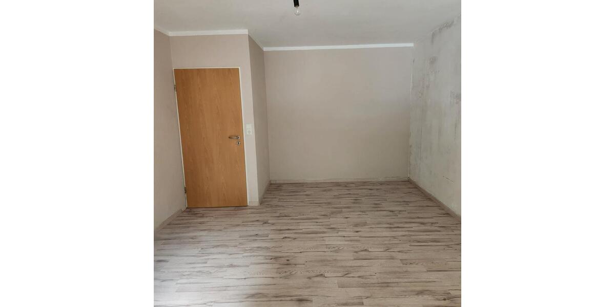 Etagenwohnung Mömbris - 4 Zimmer, 94 m&sup2;, 725&euro; | Angebot:26579879