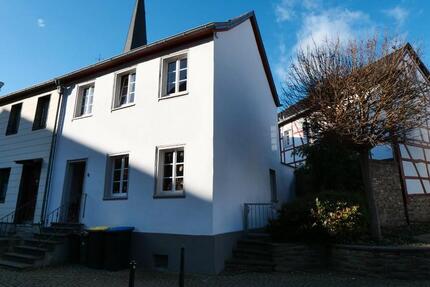 Haus Euskirchen - 3 Zimmer, 94 m&sup2;, 1.200&euro; | Angebot:26610640