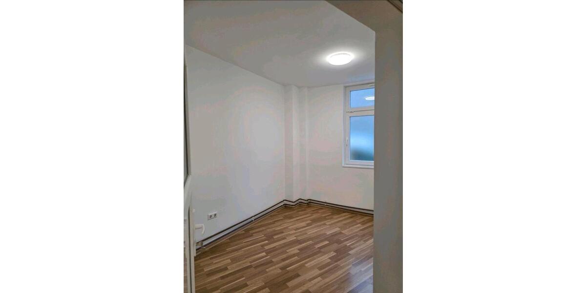 Erdgeschoßwohnung Itzehoe - 3 Zimmer, 70 m&sup2;, 850&euro; | Angebot:24830644
