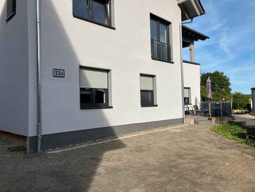 Charmante 2 Zimmer Wohnung mit Terrasse
