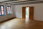 Großzügige 2-Zimmer-Wohnung mit offener Küche in schöner Lage