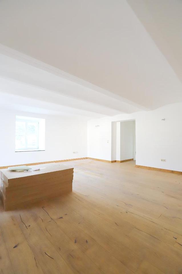 *Waldrach* schöne 2 ZKB Wohnung in historischem Wohnhaus!