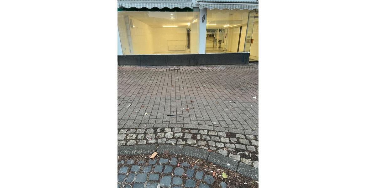 Gewerbefläche 110 m2 2 PKW Stellplätze zimmer