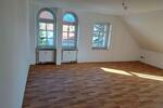 Dachgeschoßwohnung Dippoldiswalde - 4 Zimmer, 113 m&sup2;, 1.070&euro; | Angebot:26283423