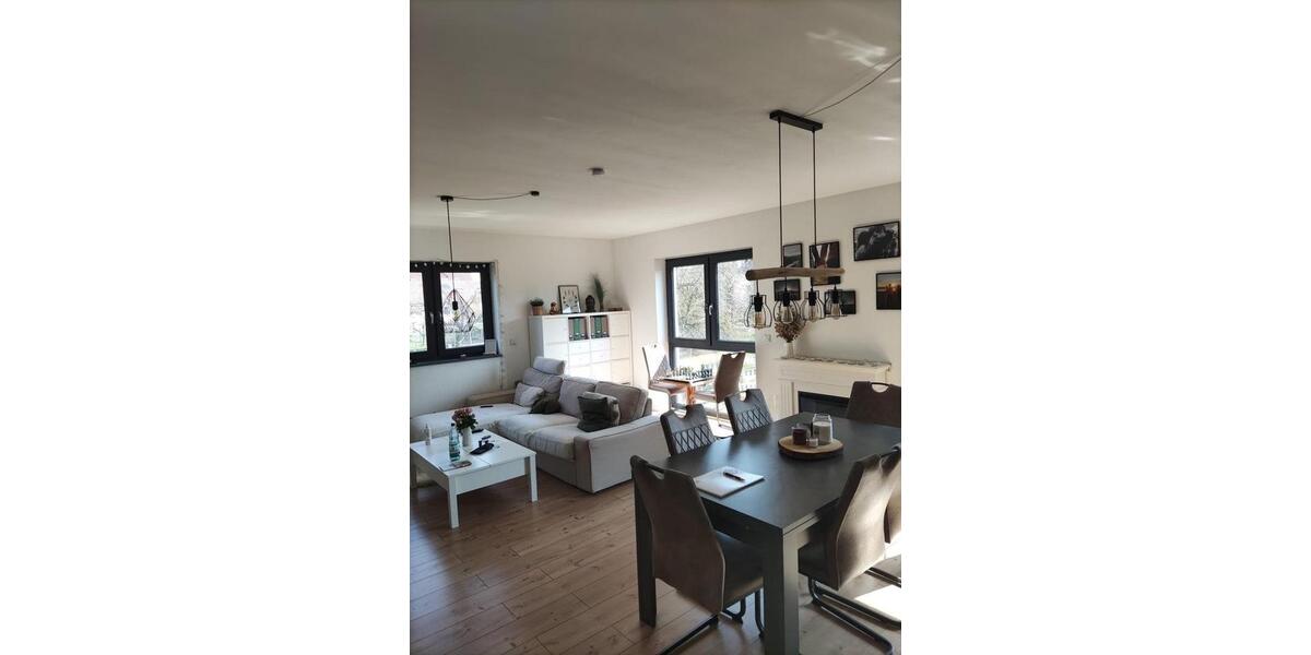 Etagenwohnung Hüttenberg - 2 Zimmer, 93 m&sup2;, 1.020&euro; | Angebot:26534811